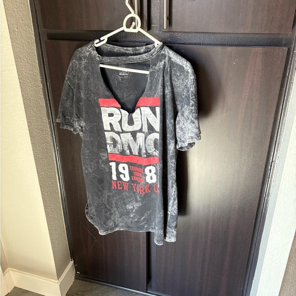 RUN DMC Graphic T-Shirt - Picture 1 of 3